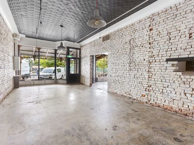 213-215 Nelson Place, Williamstown