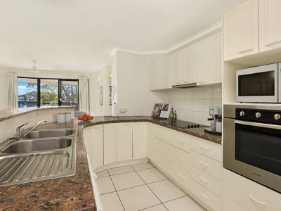10 / 101-105 Parkyn Parade, Mooloolaba