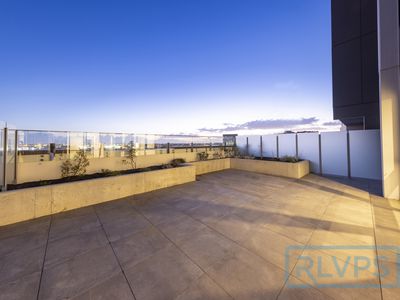 607D  / 2 Tannery Walk, Footscray