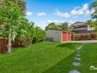 13 Bairnsdale Court, Helensvale