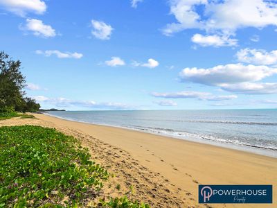 17-19 Tamarind Street, Holloways Beach
