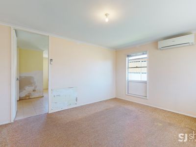 8 Pinnaroo Place, Dubbo