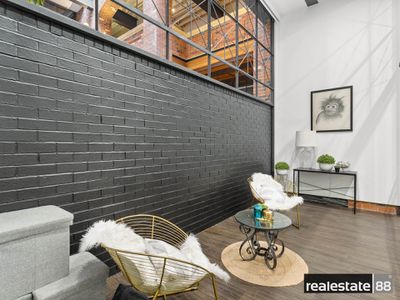 4 / 82 King Street, Perth