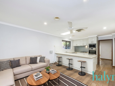 21 Methuen Way, Duncraig