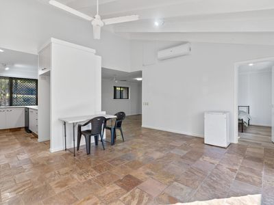 20 Condamine Crescent, Helensvale