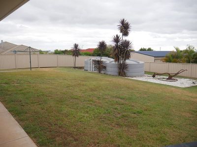 3 Dingle Close, Kingaroy