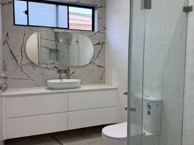 96 Earl Street, Canley Heights