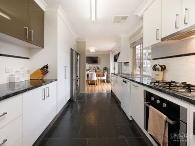 33 WARE AVENUE, Wodonga