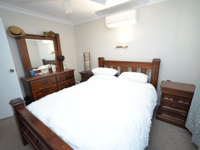 7 Cobden Place, Parkes
