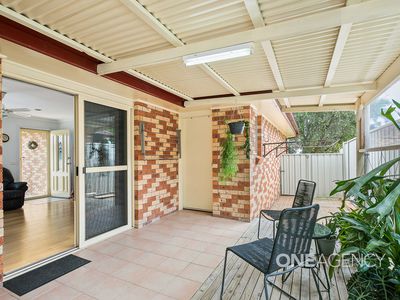 1 / 61 Charlotte Crescent, Albion Park