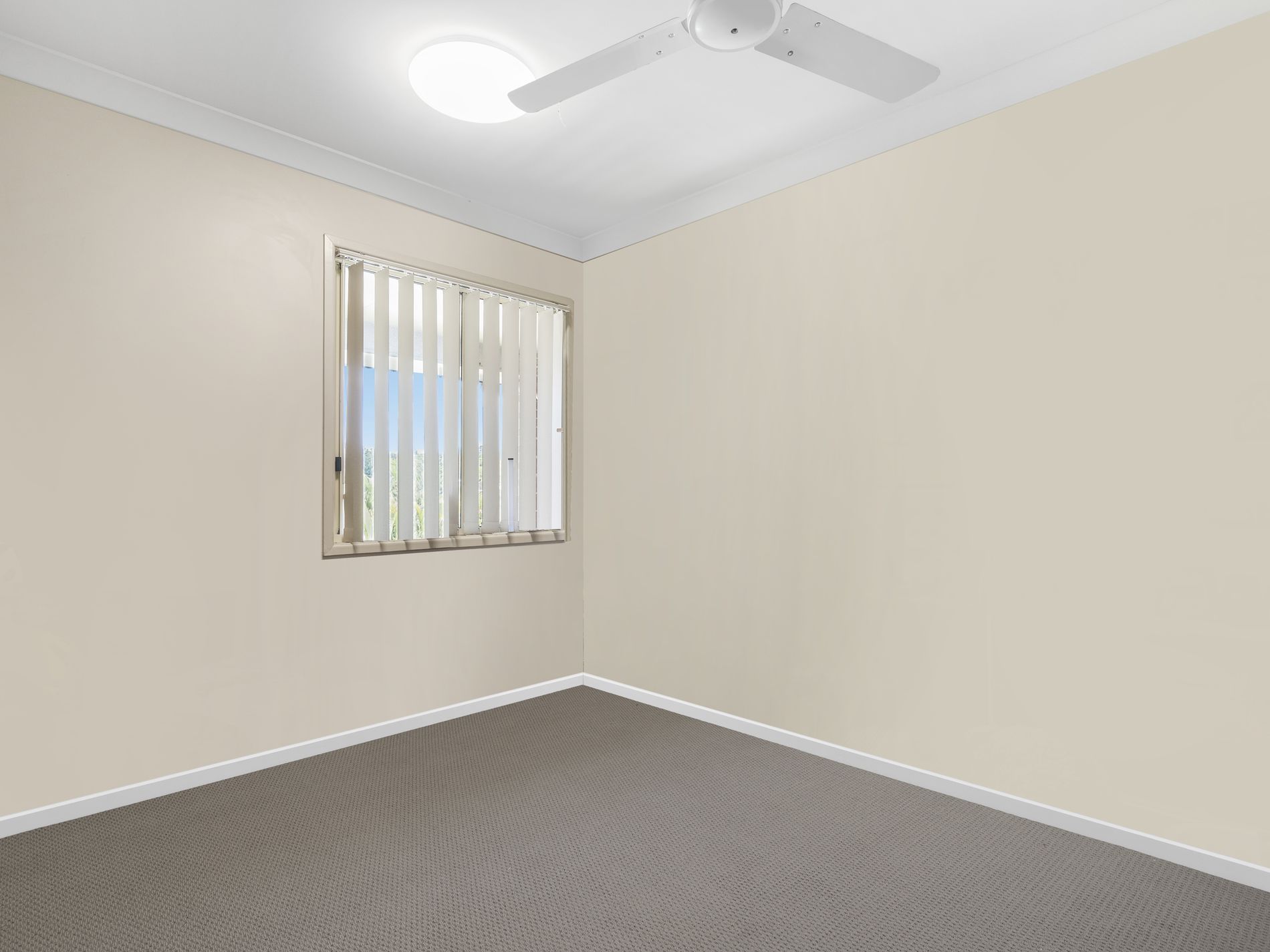 10 / 187 Warwick Road, Churchill