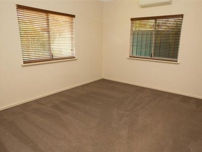 8 Snappy Gum Way, South Hedland
