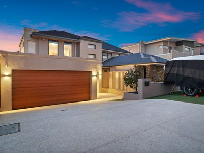 36 Spinnaker Heights, Yangebup