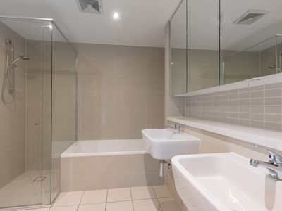 62 / 1 Timbrol Avenue, Rhodes
