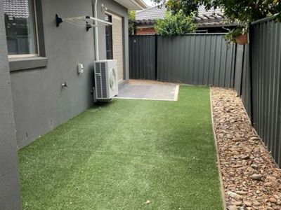 4 / 727 Tarneit Road, Tarneit