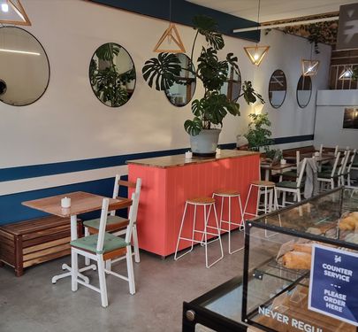 Cafe Business for Sale in Heathmont with lots of Potential