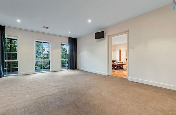 25 Glencairn Drive, Greenvale