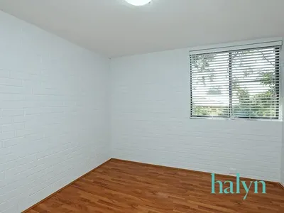 15W / 24 Pearson Street, Churchlands