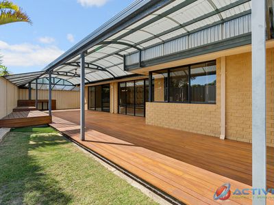 4 Lorna Cove, Tapping