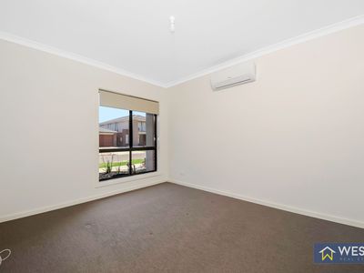 23 Saxby Street, Tarneit