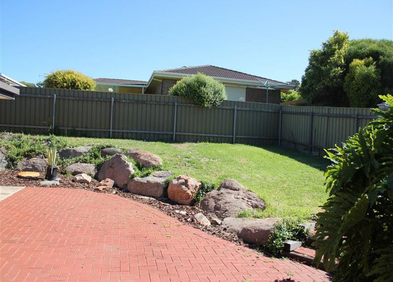 47 Quailo Avenue, Hallett Cove