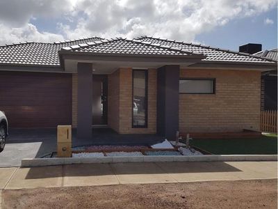 40 Morialta Circuit, Werribee