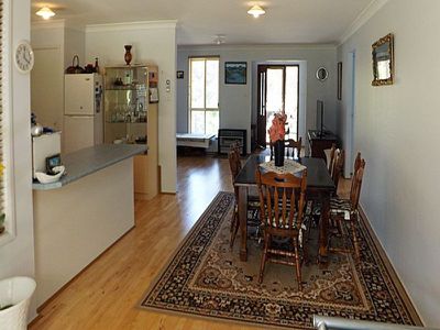 3 Park View Parade, Mollymook