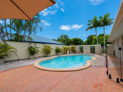 28 Kalowendha Avenue, Pelican Waters