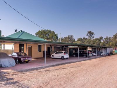745 Londonderry Road, Londonderry
