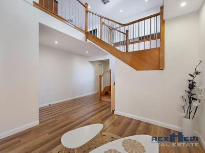 56 Linden Tree Way, Cranbourne North