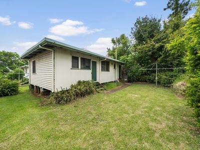 2 Fogarty Street, East Toowoomba