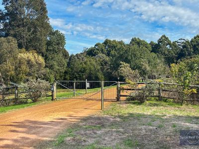 124 Sheoak Drive, Hay