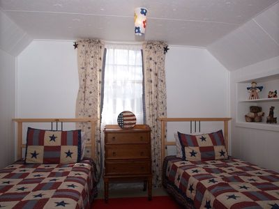 8205 Channel Highway, Cradoc