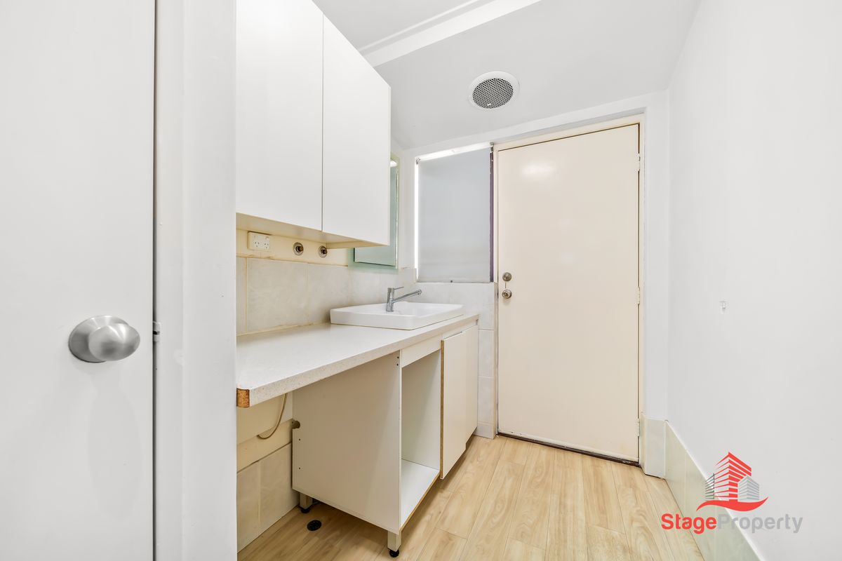 24A Castlereagh Close, Willetton