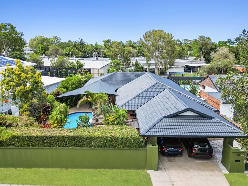 65 K P Mcgrath Drive, Elanora
