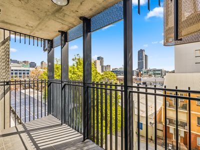 303 / 242 Flinders Street, Adelaide