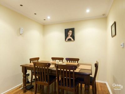 6 Delacombe Drive, Hampton Park