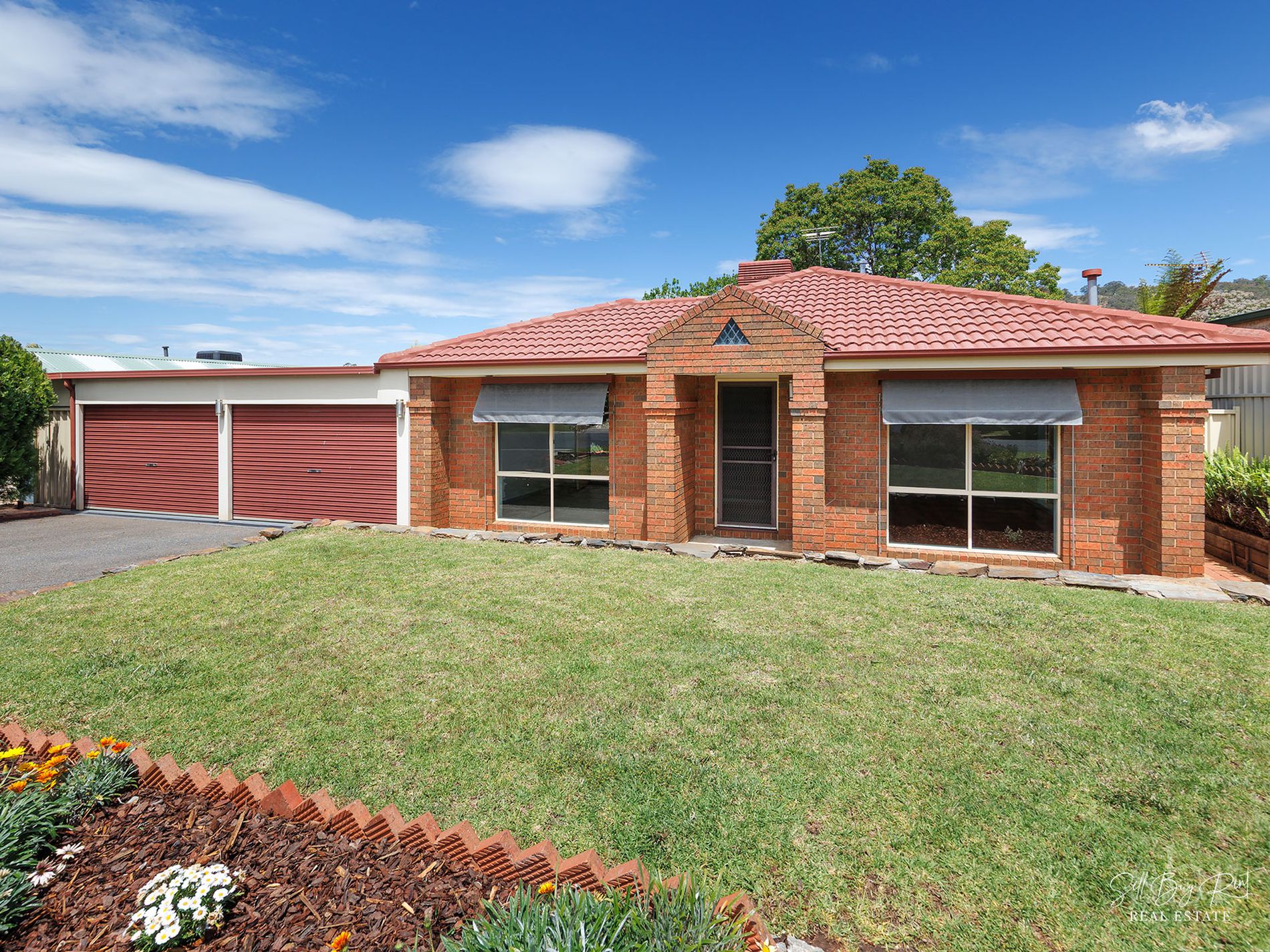 28 AZURE DRIVE, Wodonga