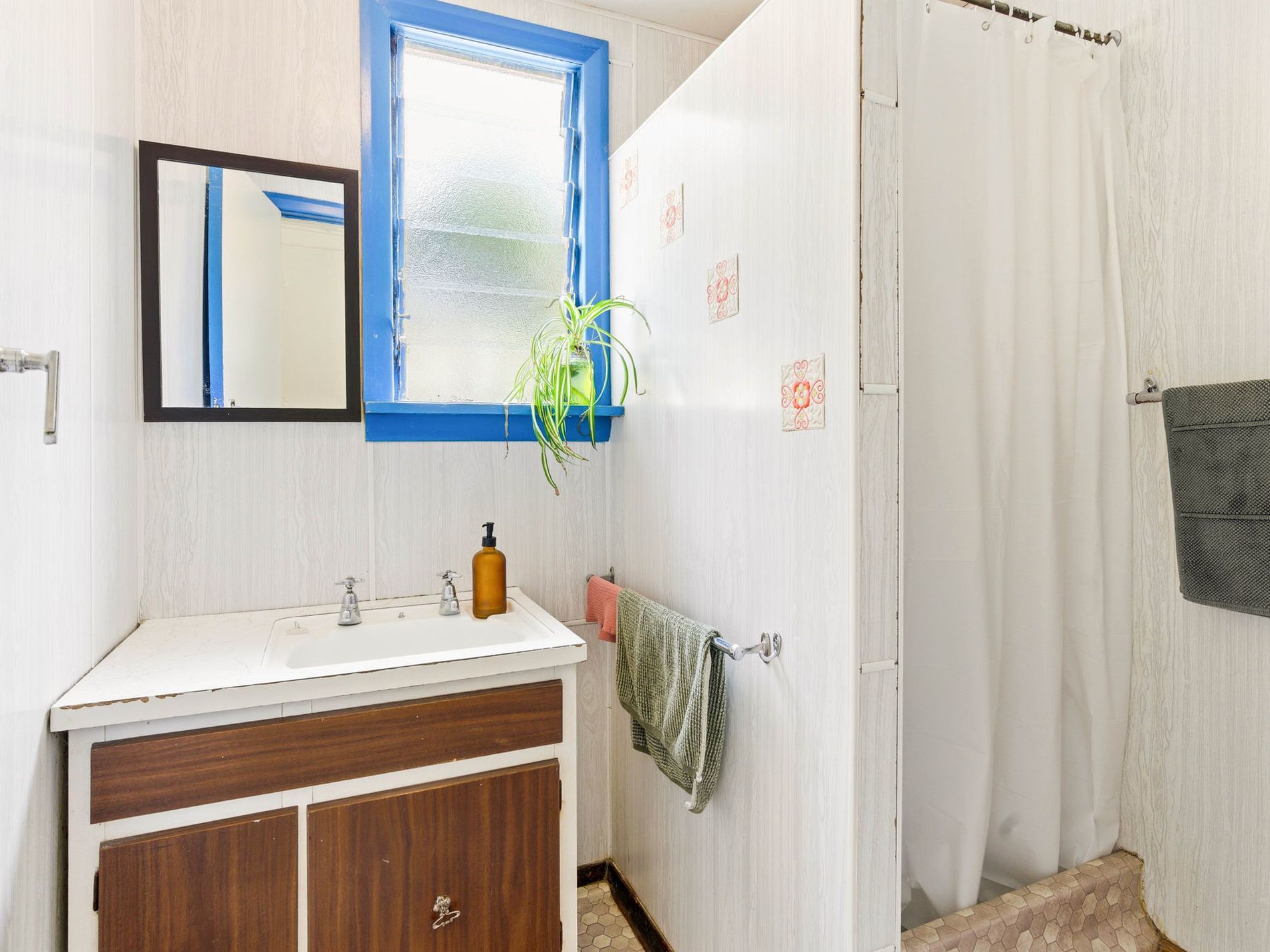 13 Queen Street, Brighton