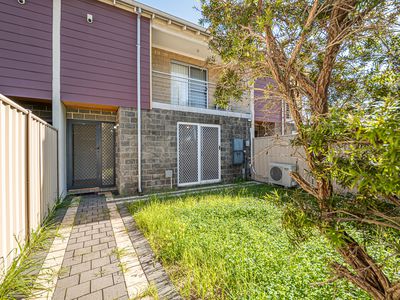 2 / 18 Gibbs Street, East Cannington