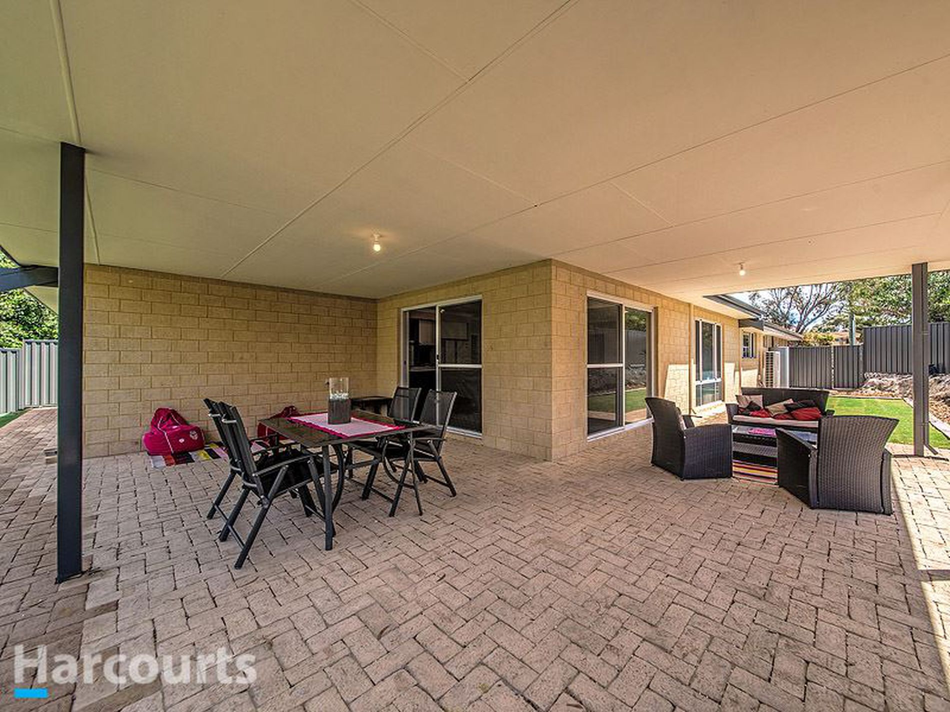 16 Hutt Court, Two Rocks