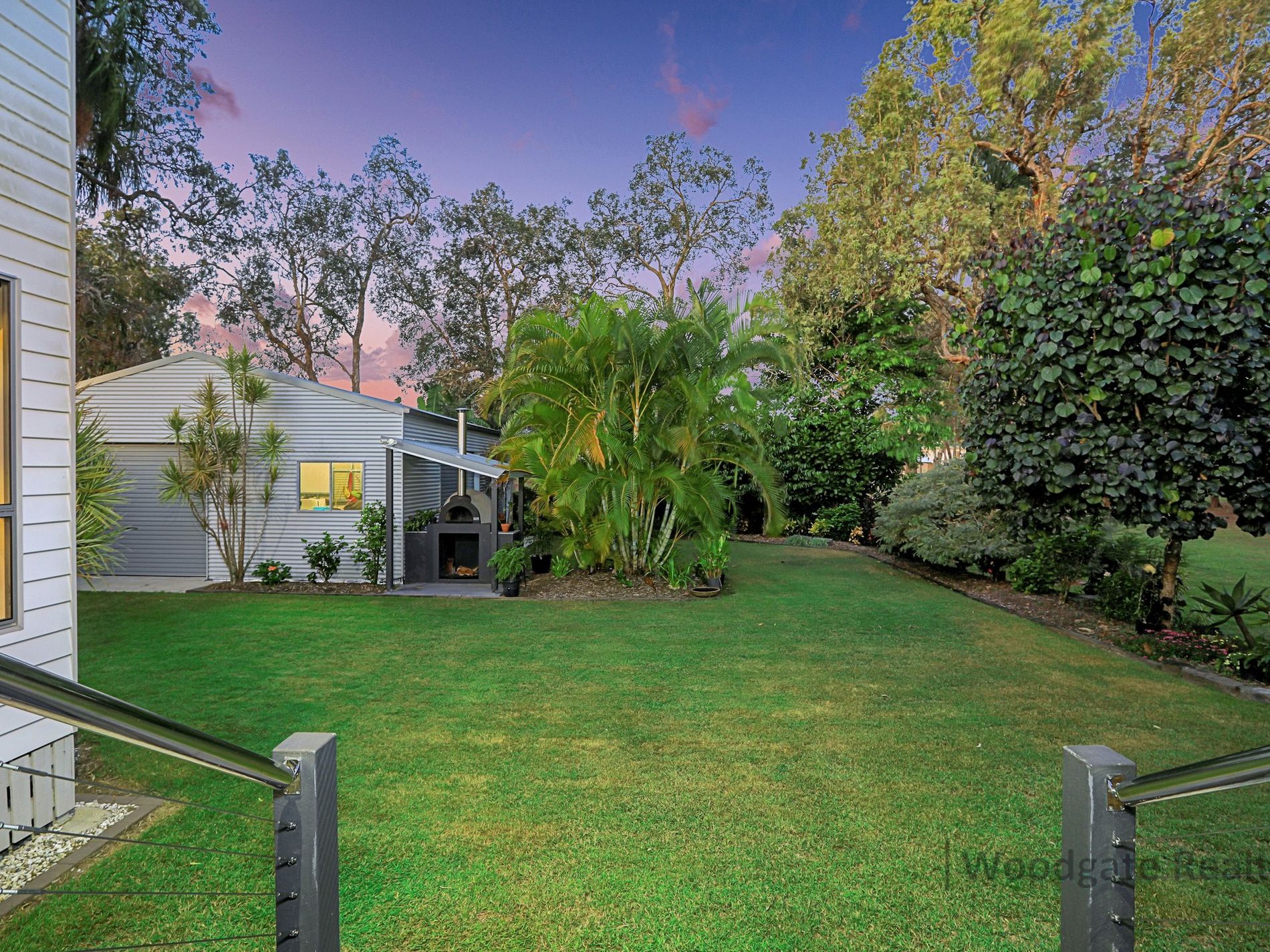 10 PAPERBARK COURT, Woodgate