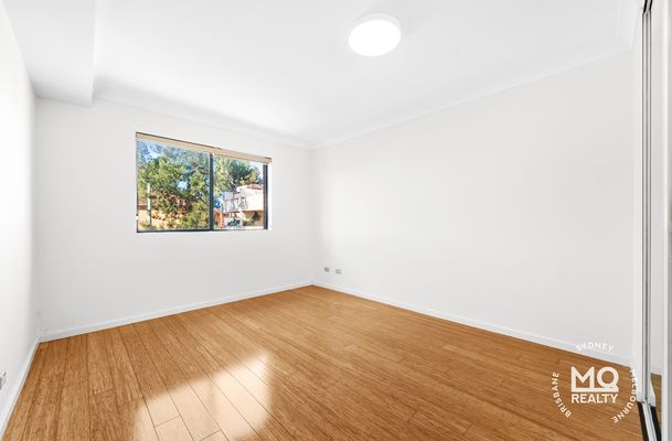 17 / 2 Amy Street, Regents Park