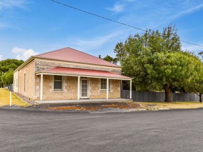 6 Sixth Street, Hatherleigh