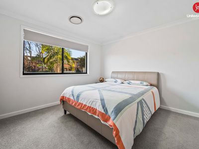 11 London Court, Cecil Hills