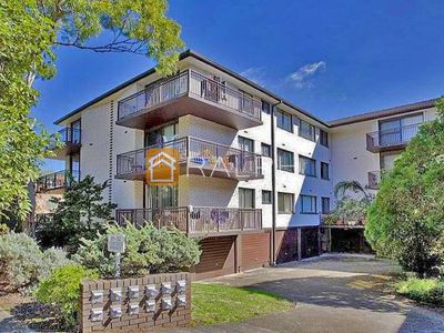 14 / 26 Oxford Street, Mortdale