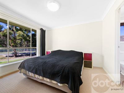 101 Highview Avenue, San Remo