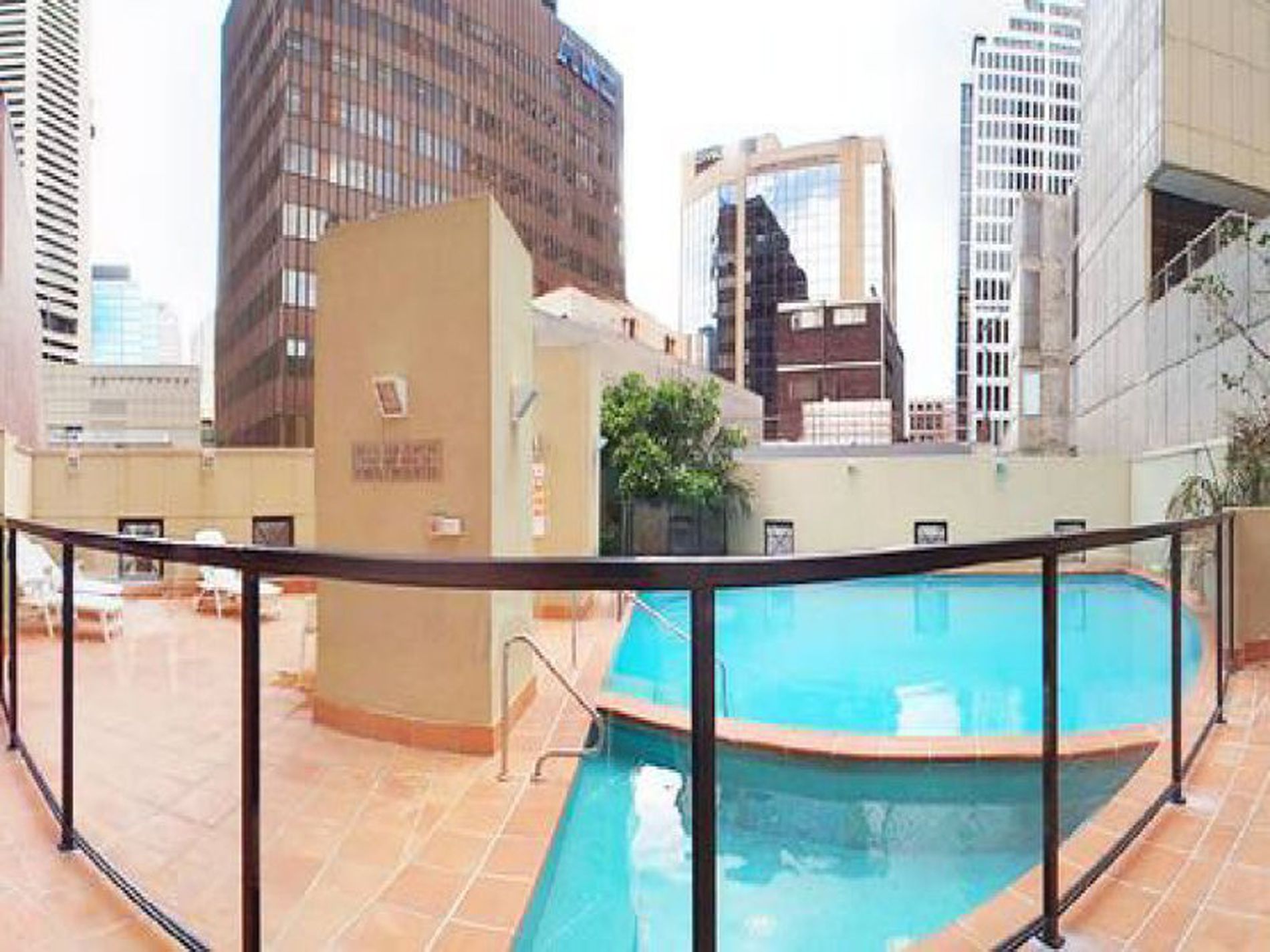 1803 / 1 Hosking Place, Sydney