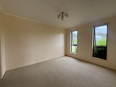 4 Seaview Place, Tura Beach