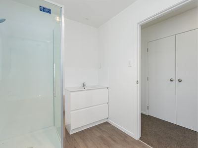 1514 Run Road, Tapora